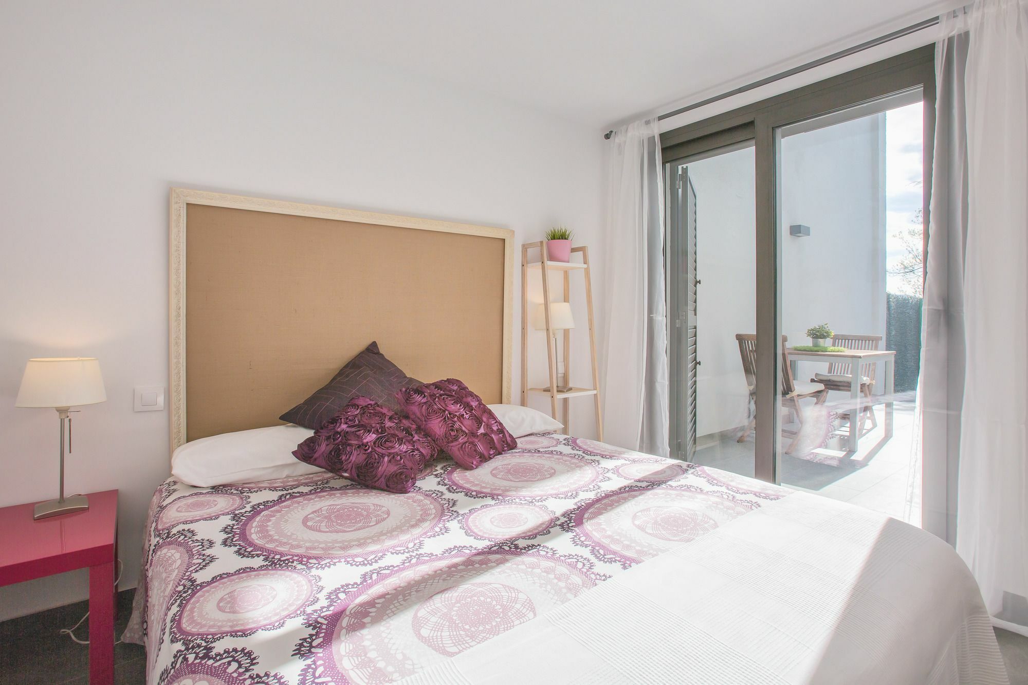 Flateli Montjuic Girona
